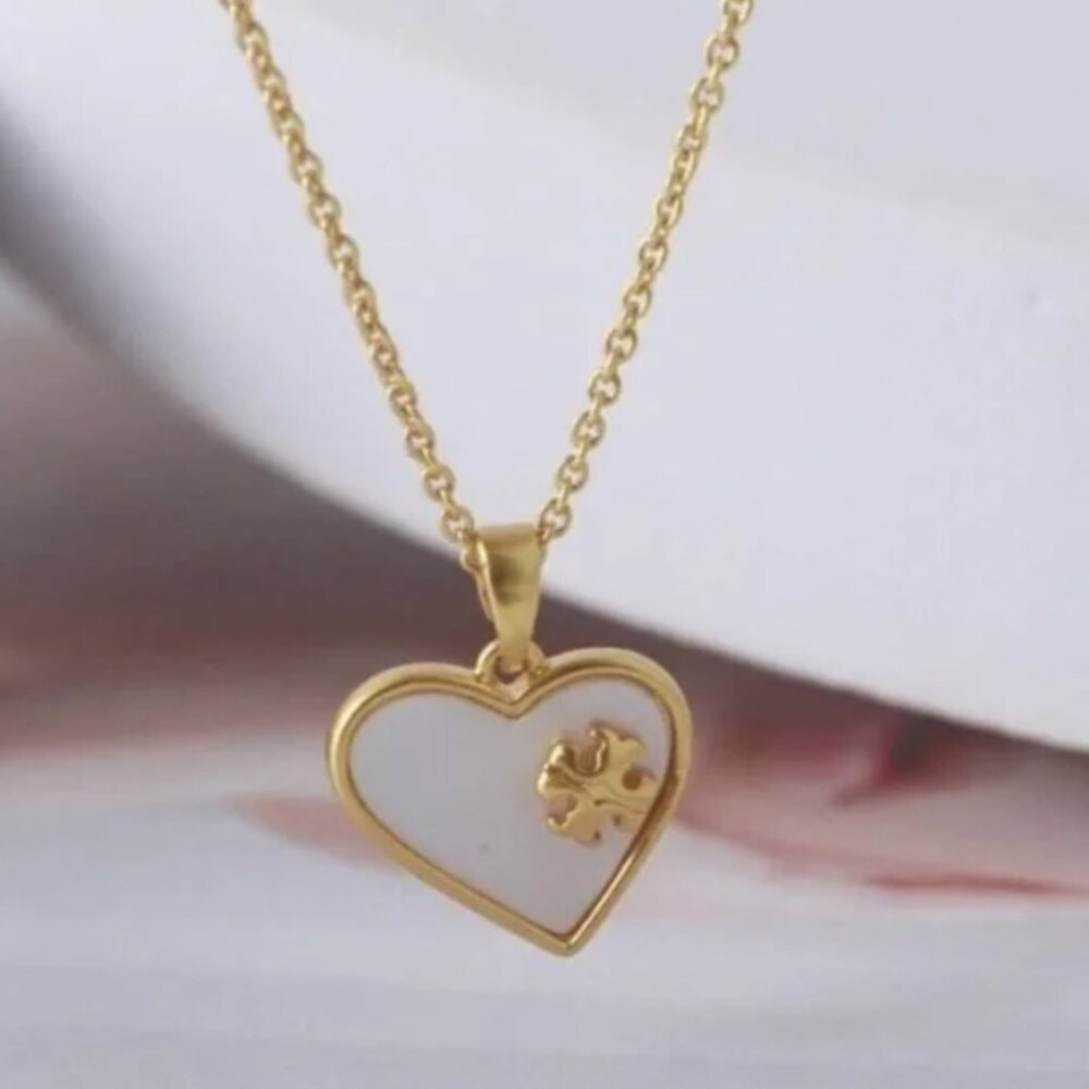 Tory Burch KIRA  Heart Mother of Pearl Chain Necklace NWT